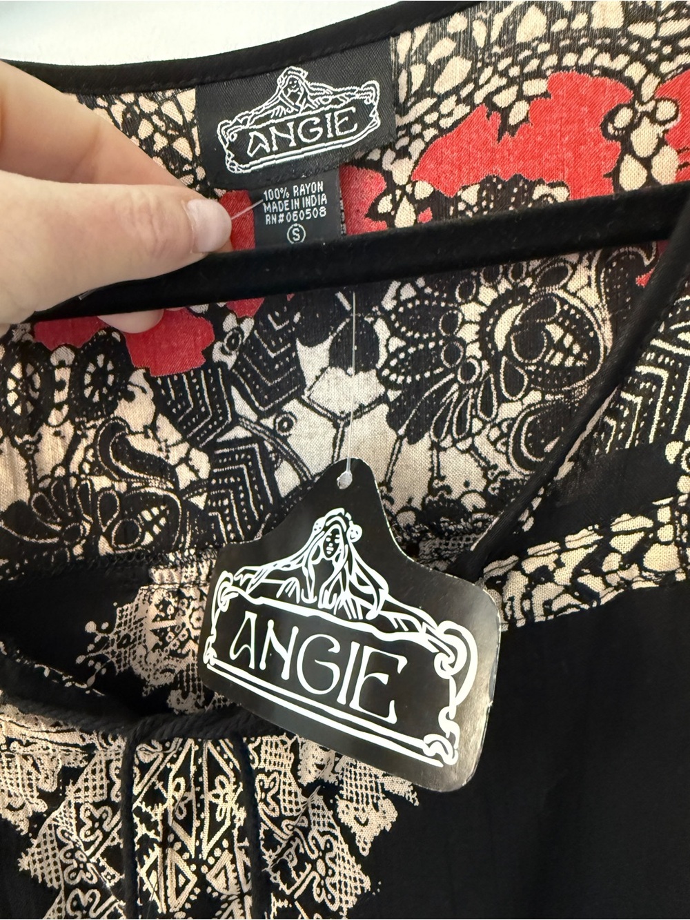 Angie Boho Dress Black Red Global Inspired Print Tassel Tie Neck New with Tags S - Picture 3 of 10